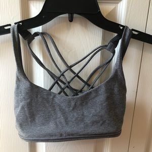Lululemon Free To Be sports bra